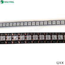 Haute lumen efficacité ws2812 ws2813 GS8208 144 led pixel 12 v 5050 rgb smd 5 m / rouleau led bande ip67 UV conduit bande flexible